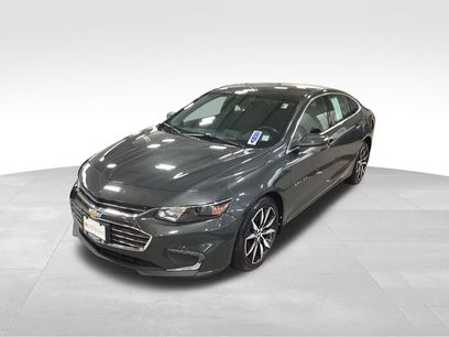 Used 2017 Chevrolet Malibu LT