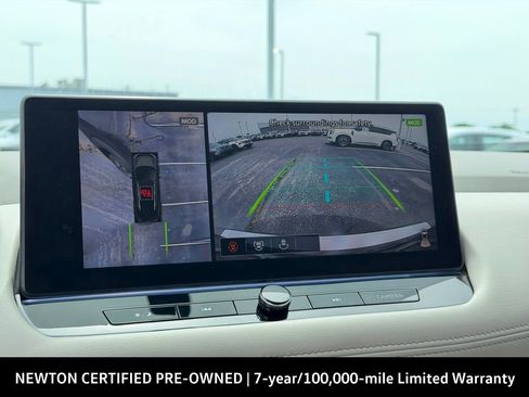 Used 2025 Nissan Rogue SL FWD image 34