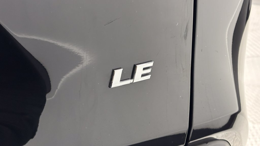 Certified 2025 Toyota RAV4 LE FWD image 9