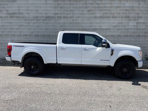 Used 2020 Ford F350 Platinum w/ Tremor Off-Road Package image 2