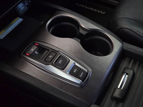 Used 2023 Honda Passport EX-L image 18