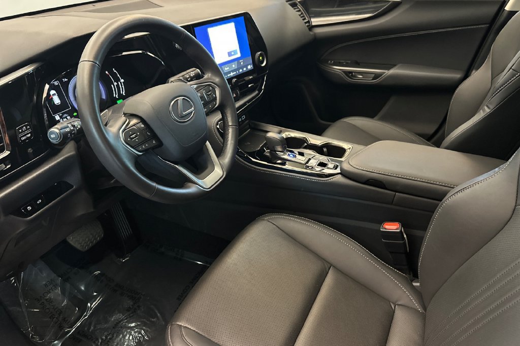 Certified 2026 Lexus NX 350h AWD w/ Accessory Package (2T) image 10