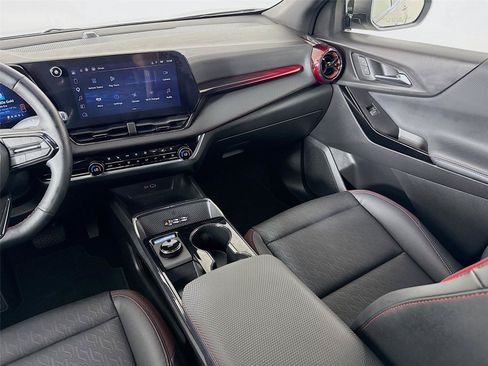 Used 2025 Chevrolet Equinox RS w/ Safety and Technology Package AWD/4WD image 24