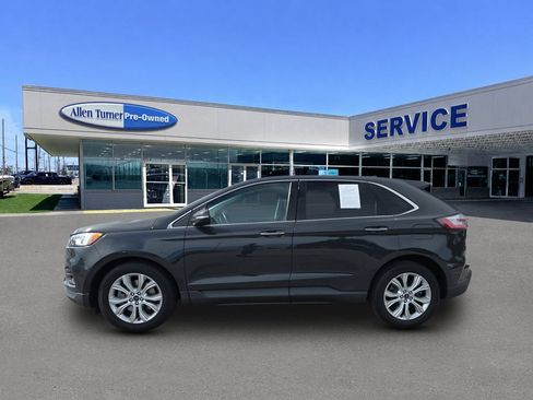 Used 2021 Ford Edge Titanium AWD/4WD image 5