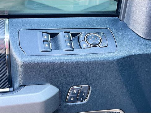 Used 2020 Ford F150 Raptor w/ Equipment Group 802A Luxury image 17