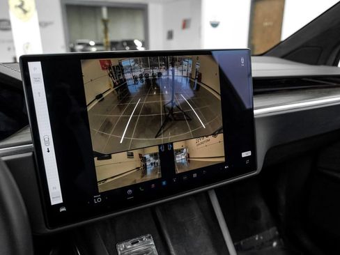 Used 2023 Tesla Model X AWD/4WD image 21