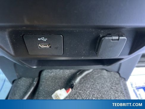 Used 2020 Ford F350 XL w/ Power Equipment Group image 29