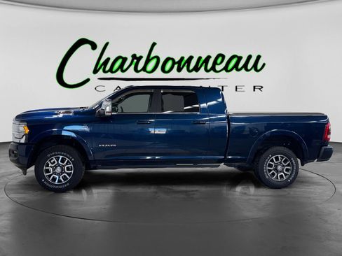 Used 2023 RAM 2500 Limited AWD/4WD image 2