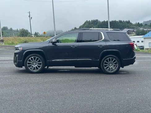 Used 2023 GMC Acadia Denali w/ Denali Ultimate Package AWD/4WD image 4