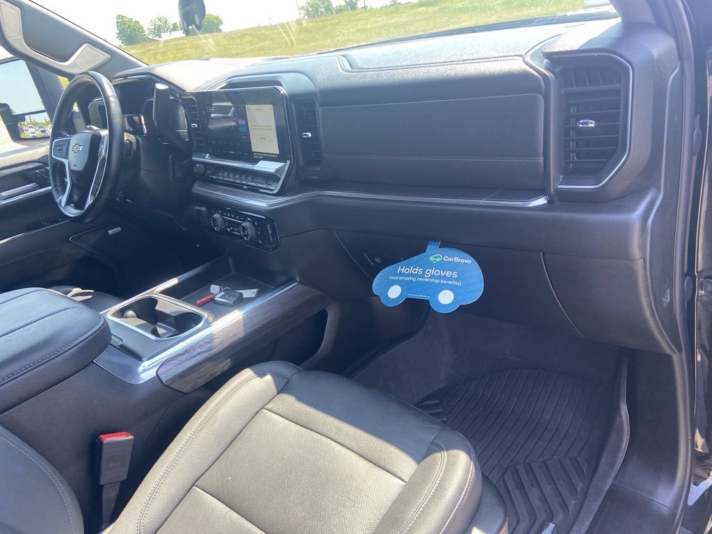Certified 2024 Chevrolet Silverado 2500 LTZ w/ LTZ Plus Package AWD/4WD image 30