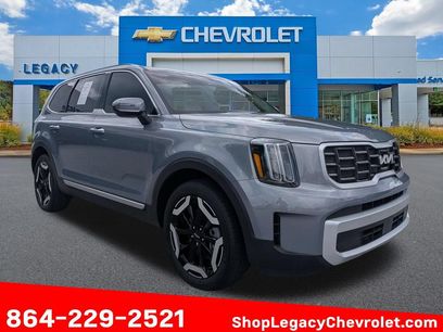 Used 2024 Kia Telluride S w/ S Sunroof Package