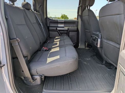Used 2019 Ford F150 XLT w/ Equipment Group 302A Luxury AWD/4WD image 21