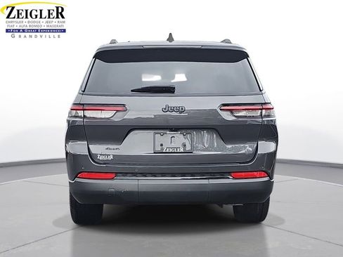 Used 2023 Jeep Grand Cherokee L Laredo AWD/4WD image 6