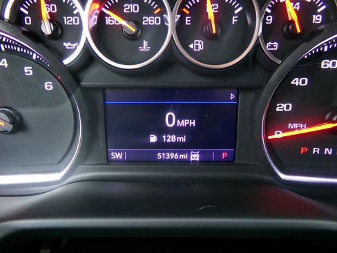 Used 2022 Chevrolet Silverado 1500 Custom w/ Rally Edition image 9