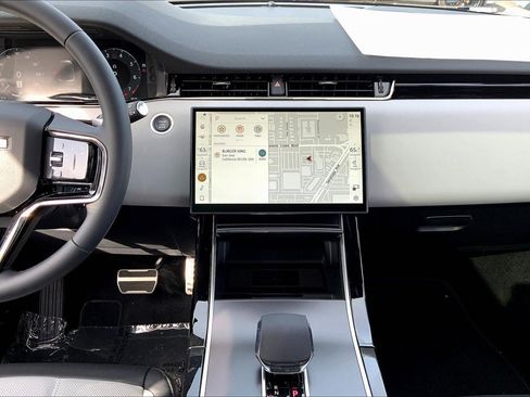 New 2026 Land Rover Range Rover Evoque Dynamic SE image 7