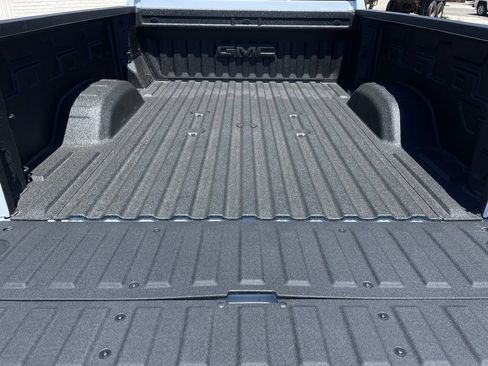 New 2026 GMC Sierra 2500 Denali Ultimate AWD/4WD image 26