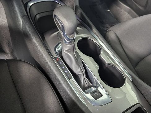 Used 2024 Chevrolet Malibu LT FWD image 24