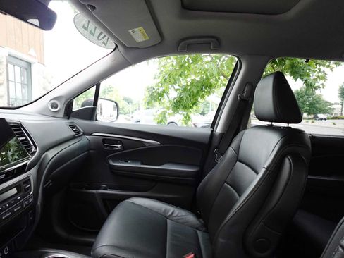 Used 2022 Honda Pilot Special Edition image 13