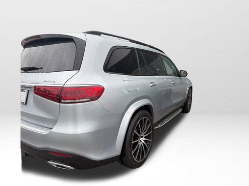 Used 2022 Mercedes-Benz GLS 450 4MATIC image 4