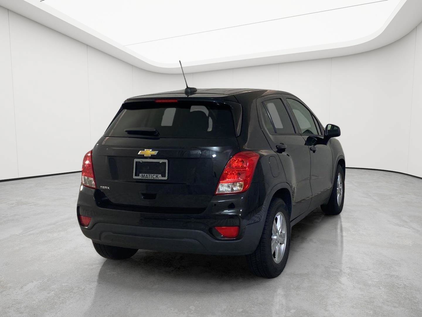 Used 2020 Chevrolet Trax LS w/ Tint and Cruise Package FWD image 6