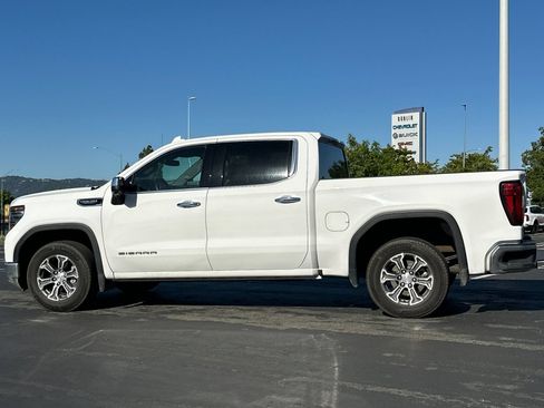 Used 2025 GMC Sierra 1500 SLT RWD image 7