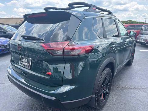 New 2026 Nissan Rogue SV w/ Rock Creek Premium Package AWD/4WD image 5