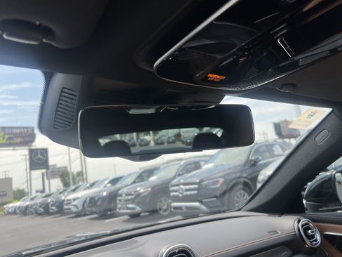 Used 2027 Mercedes-Benz CLE 300 4MATIC Coupe image 29
