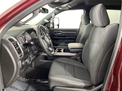 Used 2019 RAM 1500 Big Horn AWD/4WD image 15