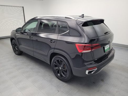 Used 2023 Volkswagen Taos SE w/ Black Wheel Package AWD/4WD image 3