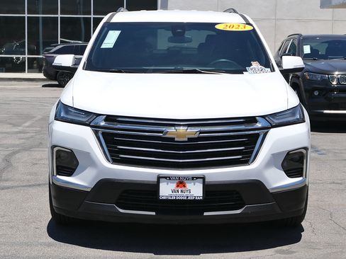 Used 2023 Chevrolet Traverse LT FWD image 8