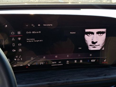 Used 2025 Audi Q5 Premium w/ Convenience Package image 20