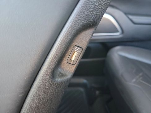 Used 2020 Kia Telluride SX w/ SX Prestige Package image 22