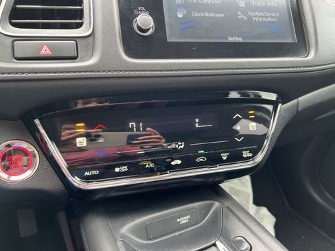 Used 2022 Honda HR-V EX image 22