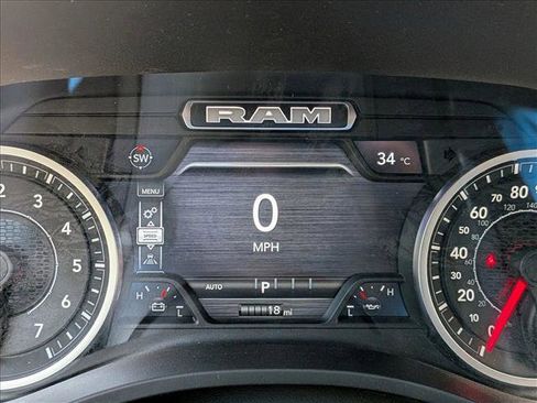 New 2026 RAM 1500 Big Horn AWD/4WD image 12
