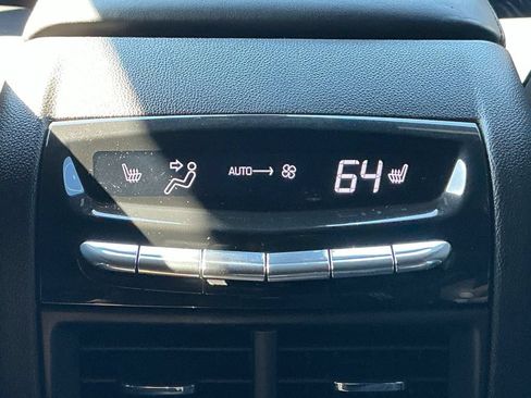 Used 2017 Cadillac XT5 Platinum w/ Driver Assist Package AWD/4WD image 24