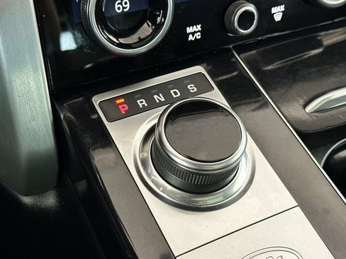 Used 2019 Land Rover Range Rover HSE AWD/4WD image 23