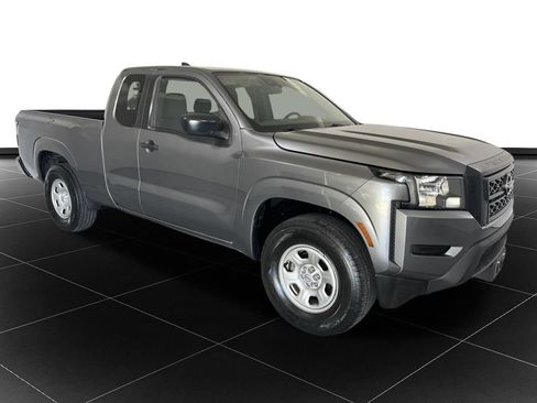 Used 2022 Nissan Frontier S RWD image 7