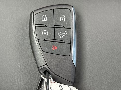 New 2026 GMC Sierra 1500 AT4X w/ LPO, Black Badging Package AWD/4WD image 28