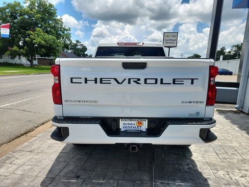 Certified 2024 Chevrolet Silverado 1500 Custom image 3