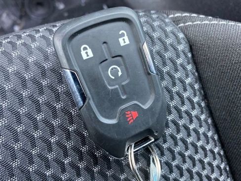 Certified 2023 GMC Terrain SLE w/ Driver Convenience Package image 23