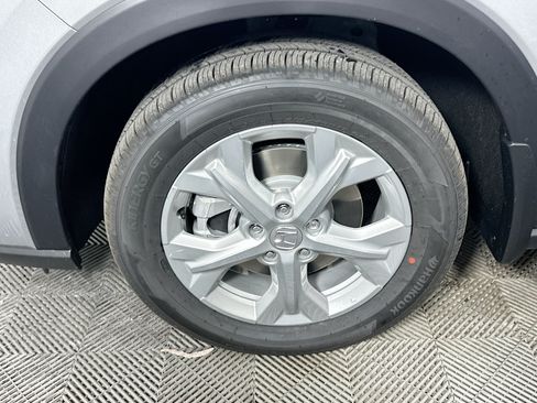 Certified 2025 Honda HR-V LX image 23