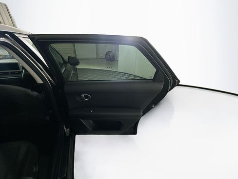 Used 2024 Hyundai Ioniq 5 SEL RWD image 30