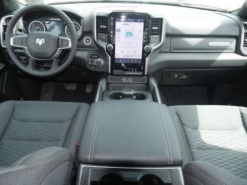 Used 2026 RAM 1500 Big Horn AWD/4WD image 8