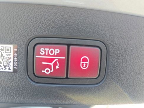 Certified 2026 Mercedes-Benz GLC 300 4MATIC image 21