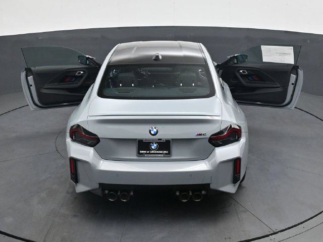 Used 2026 BMW M2 w/ Carbon Package RWD image 49