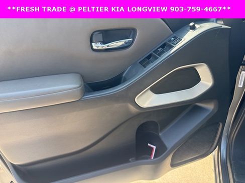 Used 2022 Nissan Frontier SV image 16