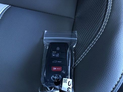 New 2026 Toyota Camry SE image 31