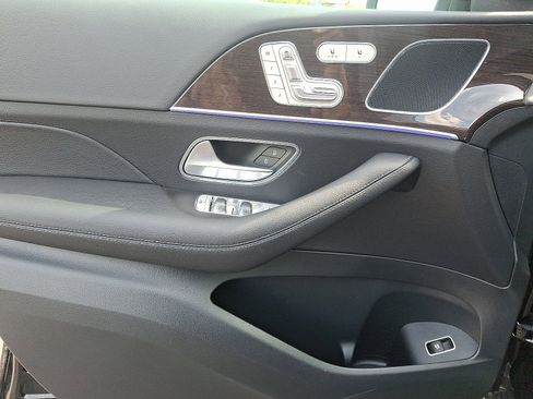 New 2025 Mercedes-Benz GLE 350 4MATIC image 8