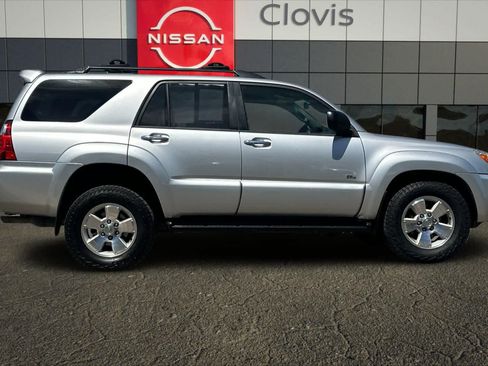 Used 2006 Toyota 4Runner SR5 RWD image 9