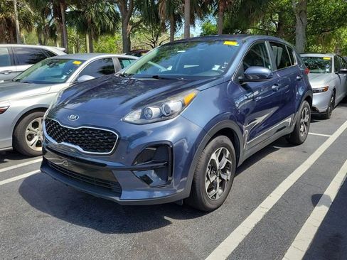 Used 2022 Kia Sportage LX FWD image 3